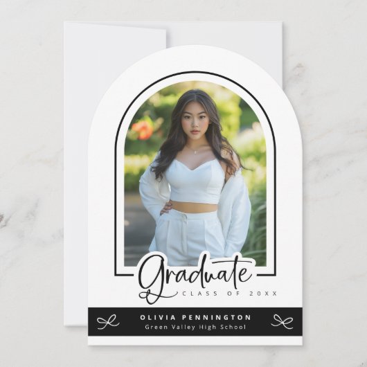 Girly Black White Foto Afstuderen Aankondiging (Voorkant)