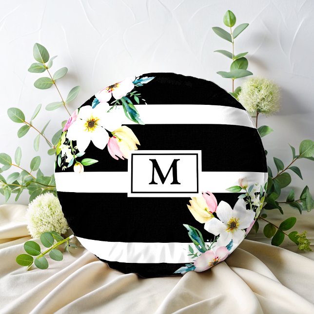 Girly bloemen Monogram Zwart Wit Gestreept Rond Kussen (Creator heeft geüpload)