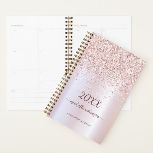 Girly Blush Metaal Roze Goud Glitter Monogram 2023 Planner (Display)