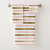 Girly Blush Pink, White en Gold Foil Patroon Bad Handdoek (Insitu)