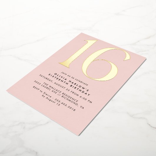 Girly Blush Roze & Goud | Glam Sweet 16e verjaarda Folie Uitnodiging (Gedraaid)