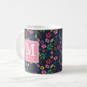 Girly Bohemian Flowers Navy Blue | Roze monogram Koffiemok (Voorkant links)
