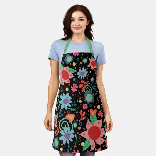 Girly Cooking Zwart Floral Inspirivity schort (Gedragen)