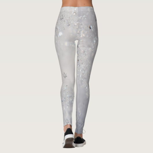 Girly Cute Glittery Snowflakes Leggings (Achterkant)