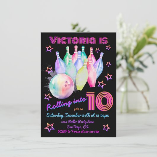 Girly de kleurstof roze Bowling Verjaardagsfeestje Kaart (Staand voorkant)