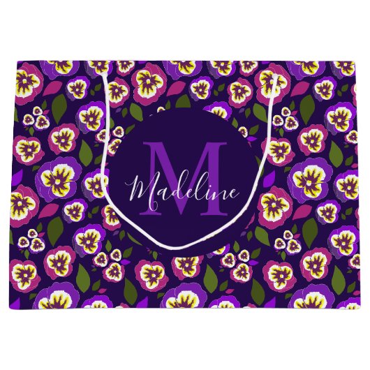 Girly Floral Pansies Pattern Paarse Monogram Groot Cadeauzakje (Voorkant)