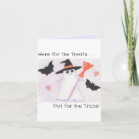 Girly Ghost met bezem, vleermuizen en snoep