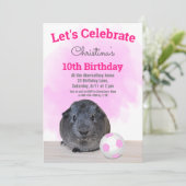 Girly Gray Guinee Roze Voetbal Aangepast Kaart (Staand voorkant)