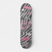 Girly Grey en Roze XOXO Valentijn Skateboard (Voorkant)