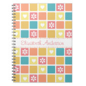 Girly Heart Square Pattern Retro Daisy Flowers Notitieboek (Voorkant)