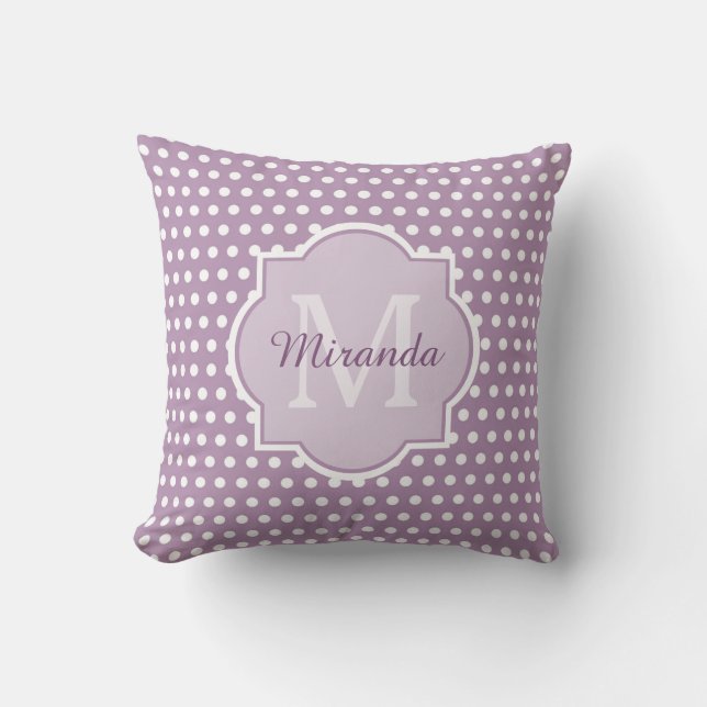Girly Lavender Paars Polka Dots Monogram en naam Kussen (Voorkant)