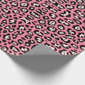 Girly leopard print blush roze hot pink vrouwelijk cadeaupapier (Hoek)