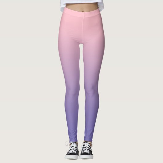 Girly Light Pink Periwinkle Gradient Leggings (Voorkant)