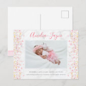 Girly Marble Flower Petal Foto geboorteaankondigin Briefkaart (Voorkant / Achterkant)