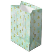 Girly Mint Glam Gold Tropische anananassen Medium Cadeauzakje (Voorkant Gekanteld)
