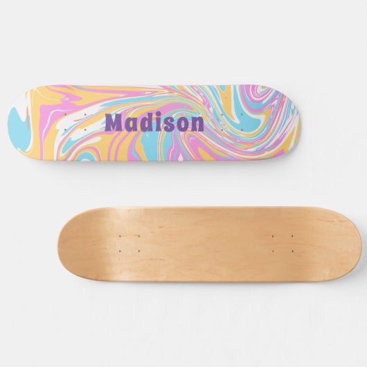 Girly Modern Marble Swirl Paarse Douanenaam Persoonlijk Skateboard (Horizontaal)