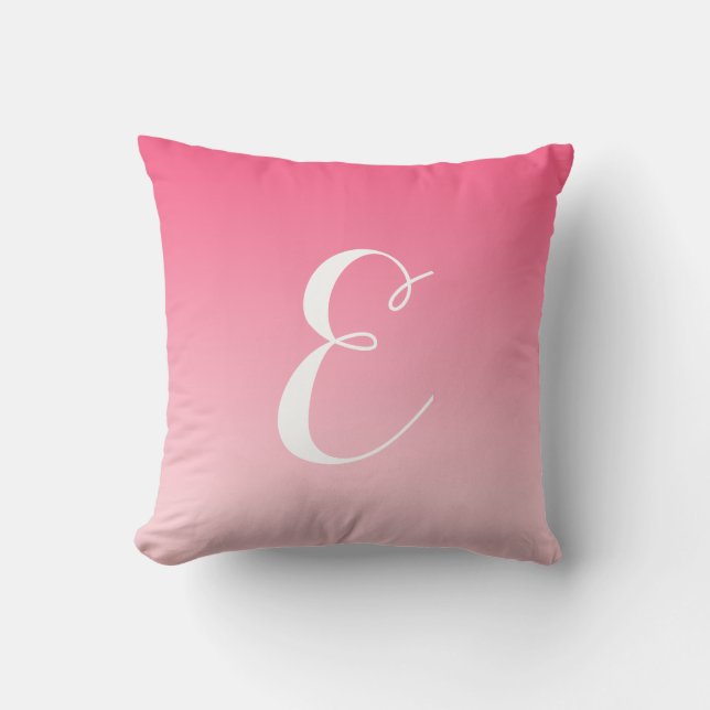 Girly Modern Roze Ombre Custom Monogram Kussen (Voorkant)