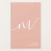Girly Monogram Calligrafie Coral Blush Pink Planner (Voorkant)