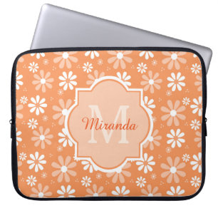 Girly Monogram Cute Oranje Daisy Flowers en Name Laptop Sleeve