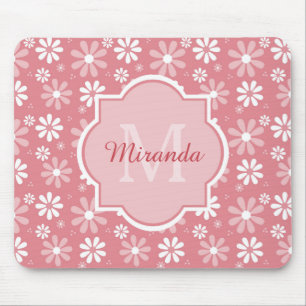 Girly Monogram Cute Pink Daisy Flowers met naam Muismat