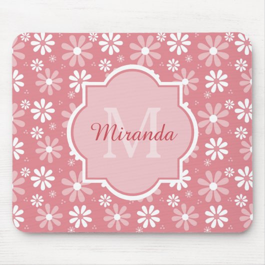 Girly Monogram Cute Pink Daisy Flowers met naam Muismat (Voorkant)