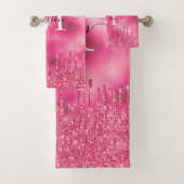 Girly Monogram Metallic Hot Pink Dripping Glitter Bad Handdoek (Insitu)