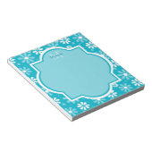 Girly Monogram Turquoise Daisy Flowers met naam Notitieblok (Schuin)