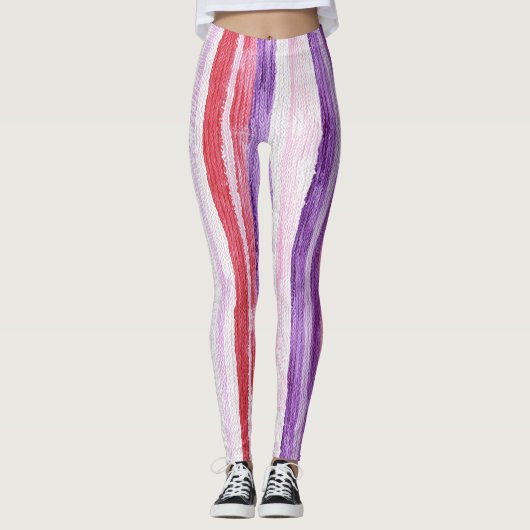 Girly Paarse Blush Roze Rode Strepen Leggings (Voorkant)