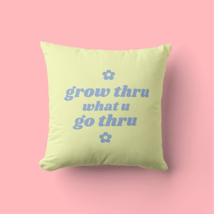 Girly Pastel Geel Schattige Retro Groei Slogan Kussen