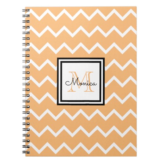 Girly Pastel Oranje Name Monogram Chevron Notitieboek (Voorkant)