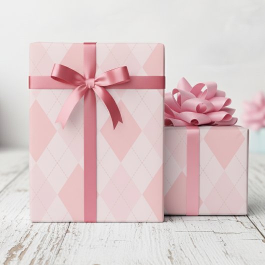 Girly Pink Argyle Diamond Pattern Cadeaupapier