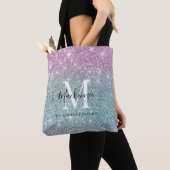 Girly Pink Blue Paars Glitter Monogram Naam Tote Bag (Dichtbij)