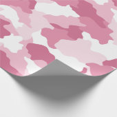 Girly Pink Camouflage Raspberry Pattern Cadeaupapier (Hoek)