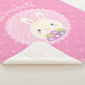 Girly Pink Cute Kawaii Bunny & Flowers Custom Name Sherpa Deken (3/4)