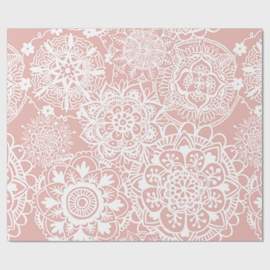 Girly Pink en White Mandala Pattern Cadeaupapier (Vlak)