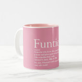 Girly Pink Funny Tunt Auntie Definition Tweekleurige Koffiemok (Voorkant links)