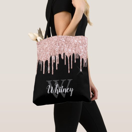 Girly Pink Glitter Drip Gray Monogram Tote Bag (Dichtbij)
