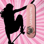 Girly Pink grappig schattig pug Persoonlijk Skateboard<br><div class="desc">Persoonlijke grappige pug Skating gaat over plezier hebben,  en er is iets voor iedereen in ons skateboardbereik. Een geweldig skateboard dat gegarandeerd een glimlach opheft! . . Veel plezier met je persoonlijke bericht... de straten schaatsen en skatepark,  of kruipen.</div>