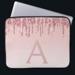 Girly Pink Rose Gold Glitter Drives Monogram Laptop Sleeve<br><div class="desc">Blush Pink - Roos Gold Faux Dripping (Drips) Glitter en Sparkle Elegant Monogram Laptop Computer Hoesje. Dit monogrammed hoesje kan worden aangepast om uw initiaal en voornaam op te nemen.</div>