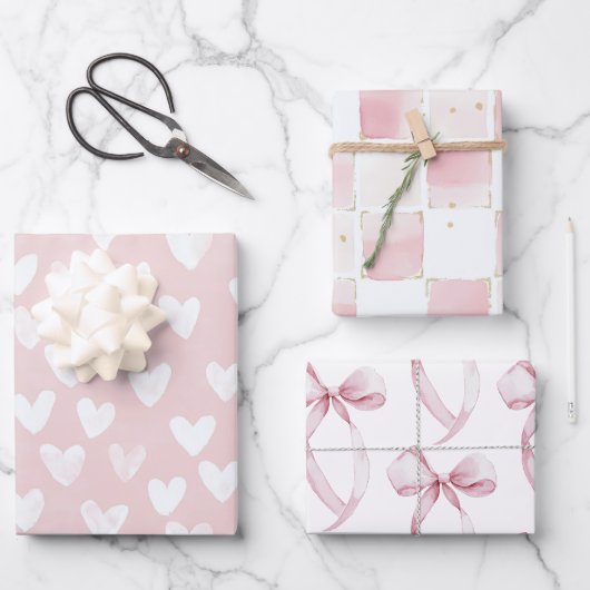 Girly Pink White Hearts Verjaardag Inpakpapier Vel (Voorkant)