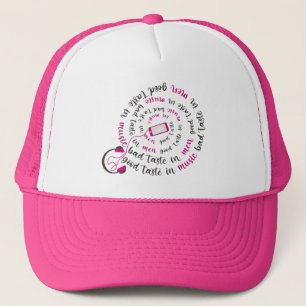 Girly quote Goede smaak in muziek slechte smaak in Trucker Pet