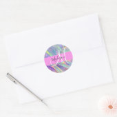 Girly Rainbow Holografische Iridescent Monogram Na Ronde Sticker (Envelop)