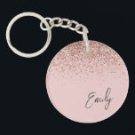 Girly Roos Gold Blush Pink Glitter Monogram Sleutelhanger<br><div class="desc">Girly Roos Gold - Blush Pink Sparkle Glitter Script Monogram Name Sleutelhanger. Dit maakt de perfecte liefhebbende 16 verjaardag,  bruiloft,  vrijgezellenfeest,  verjaardagsdag,  baby shower of vrijgezellenfeest voor iemand die van luxe glam en stijl houdt.</div>