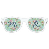 Girly roze groene rozen bloemmotief monogram retro zonnebril (Voorkant)