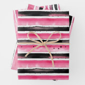 Girly roze wit zwart strepen inpakpapier vel (In situ)