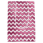 Girly Roze Witte Zigzag Stripes Medium Cadeauzakje (Achterkant)