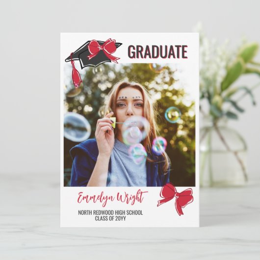 Girly Schattige Red Bows Foto's Afstuderen Aankondiging (Staand voorkant)