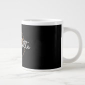 Girly Script Gouden Monogram Moderne Zwarte Grote Koffiekop (Rechts)