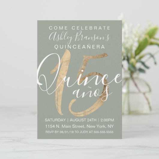 Girly Simple Sage Green Gold Foil Quinceañera Kaart (Staand voorkant)