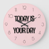 Girly Soft Pink VANDAAG IS UW DAGQUOTE Grote Klok (Voorkant)